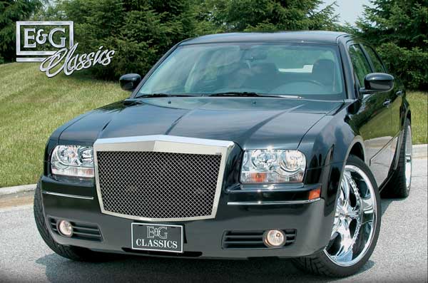 2006 Chrysler 300 custom grilles #5